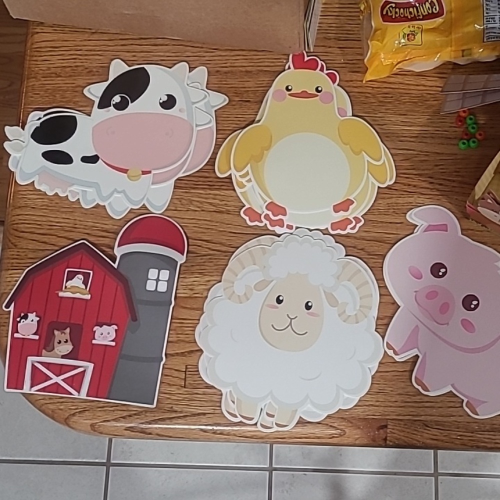 Mickey mouse farm birthday lot - Picture 7 of 15